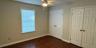 9172 Gainsborough Dr Gallery 12