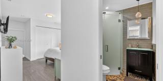1865 NE 197th Ter Gallery 24