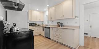 1612 East 29th Street Gallery 9