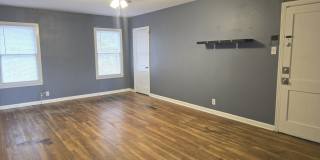 818 W RUSSELL PL Gallery 3