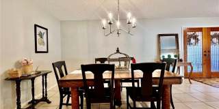 2715 MONTAGUE COURT E Gallery 22