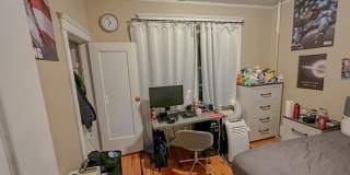 94 Egmont St. Gallery 10