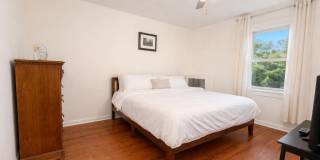 131 LIVINGSTON Avenue Gallery 6