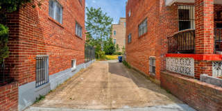 2835 4TH Street NE Gallery 27