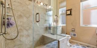 Stunning 5 Bedroom 2.5 Bathroom Home in Squirrel Hill Gallery 36