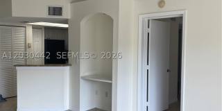300 Crestwood Ct N Gallery 6
