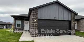 4930-8 W. Minota Gallery 1