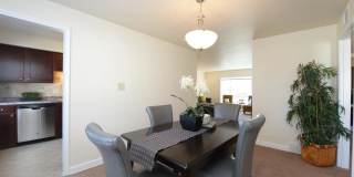 Colonial Court Apartments Gallery 11