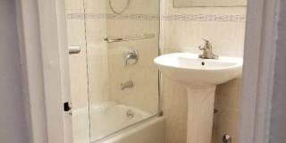 140-17 84th Dr, Gallery 4