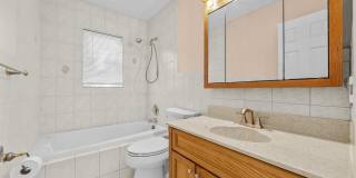2010 SW Burlington Street Gallery 15