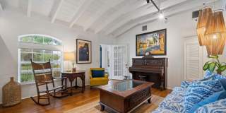 302 NW 16th Street Gallery 14