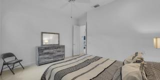 615 SW St Thomas Cove Gallery 21