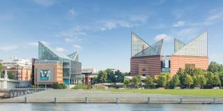 411 Fairpoint Street Gallery 78