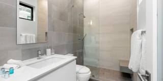 523 N Harper Ave Gallery 26