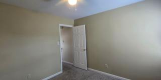 3313 Fort Harrods Ct - 3 bed, 3 bath, garage Gallery 21