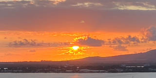 Beautiful 1/1/1 with Sunset Views Gallery 11