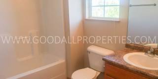 2 Bedroom, 2.5 Bath Townhome in Urbandale with an attached two car garage. Gallery 13