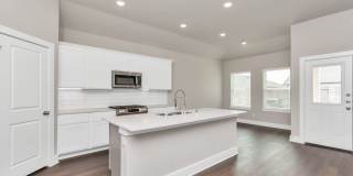 Welcome to the Drake – Where Comfort Meets Elevated Living Gallery 1