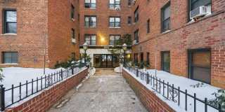 2244 Bronx Park E unit: 3E Gallery 1