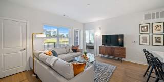 Emblem Gateway Gallery 27