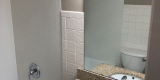 2 Bed/1 Bath House for rent! SHOWINGS STARTING 7/27/26! Gallery 4