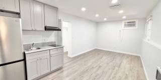 3945 1/2 Lowell Ave Gallery 3