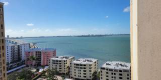 Seasonal/short term 3/2 renovated Ritz Carlton beauty with long water views Gallery 26