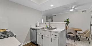 Lakeside Apartments Gallery 20