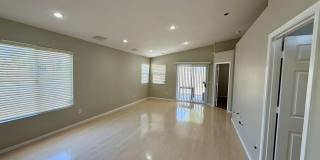Fantastic Green Valley Ranch Single Story Home!! Gallery 3
