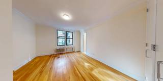 315 W 15th St Gallery 6