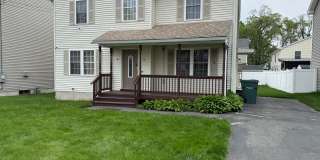 Three Bedroom, Single Family Home Located in Springfield's Pine Point Neighborhood! Gallery 29