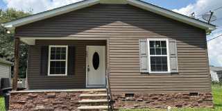 Beautiful Home near Historic Downtown Tullahoma! Gallery 1