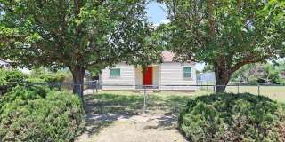 Cute home in Gables for rent~ 2 bed/1 bath Gallery 1