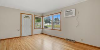 2916 52nd Avenue North 2916 52nd Avenue North Gallery 1