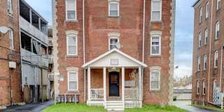 109 Grove Street Gallery 1
