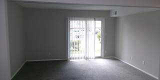 Coventry Court West Apartments Gallery 76