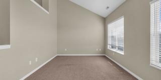 3 Bed Draper Townhome with Views Gallery 16