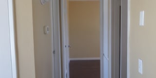 4404 Plaza Vista - Unit D Gallery 8