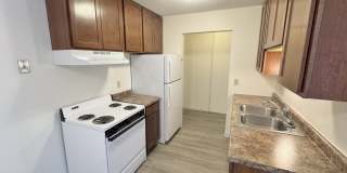 956 Place Apartments Gallery 7
