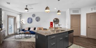 The Alexa Luxury Apartments I & II Gallery 28