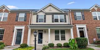 8127 Creekside Village Drive Gallery 1