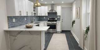 2016 North Woodstock Street Gallery 1