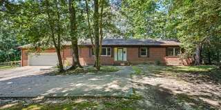 Refreshed 3BR/2BA Ranch on a Cul-de-Sac — Williamsburg West Gallery 1