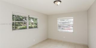 18931 NW 33rd Pl Gallery 8