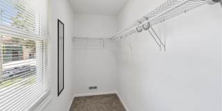 1962 W 96th Street Gallery 21