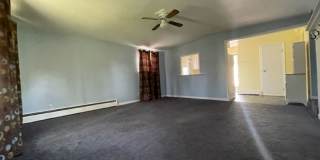 ADORABLE 3 BED 1.5 BATH BUNGALOW -----DEERING ST. Gallery 9