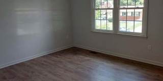 Beautiful Roanoke 2 bed 2 bath Duplex Gallery 13