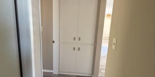 Victorville Green Tree Home- Refurbished 4 Bedrooms, 2 Bathrooms, New Paint, Gallery 35