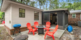 Southside Savannah Gem – 4BR Home in Windsor Forest with Sunroom & Patio Gallery 45