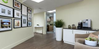 eaves Old Town Pasadena Gallery 10